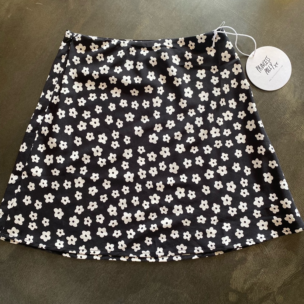 Corat Mini Skirt Black
